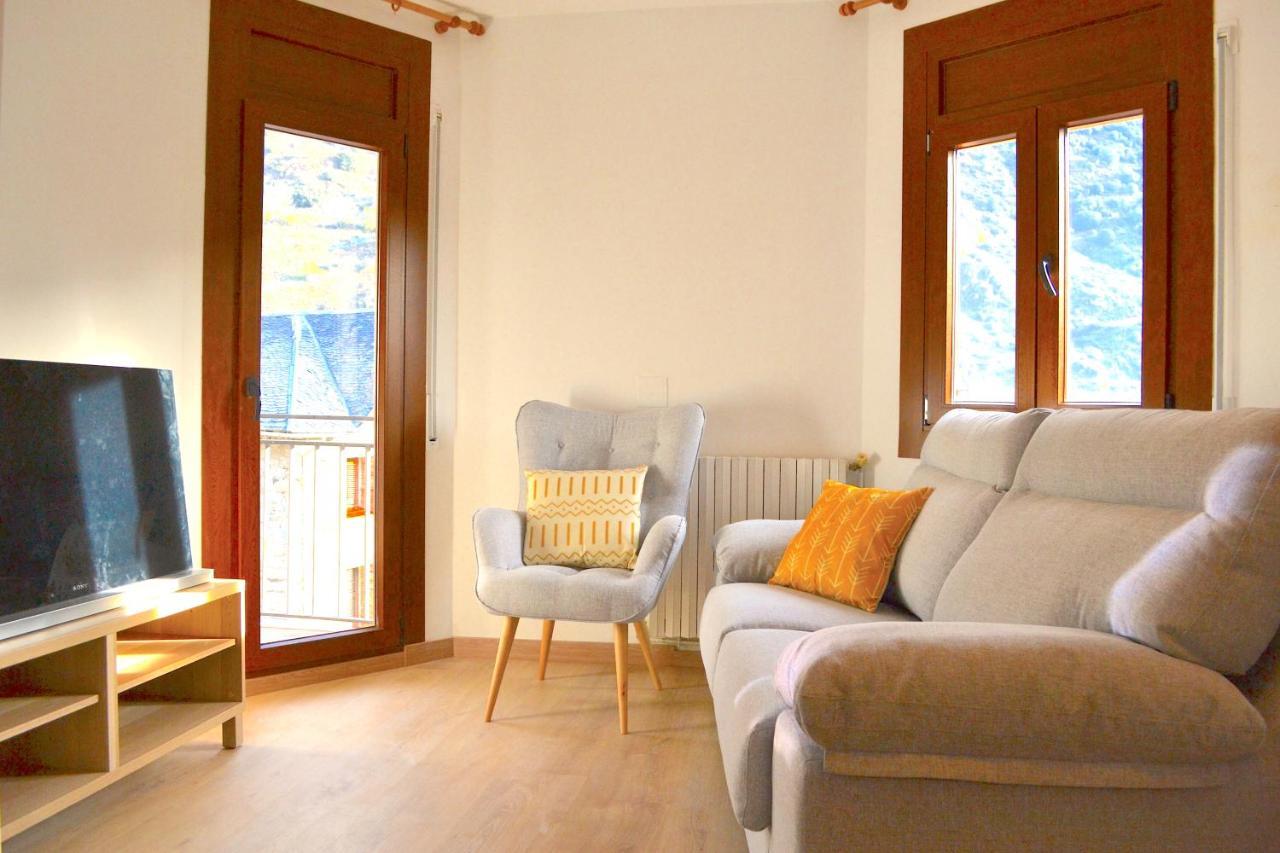 Apartament Comfortable Amb Vistes I Centric By Rural D'Aneu เอสเตร์รี ดาเนว ภายนอก รูปภาพ